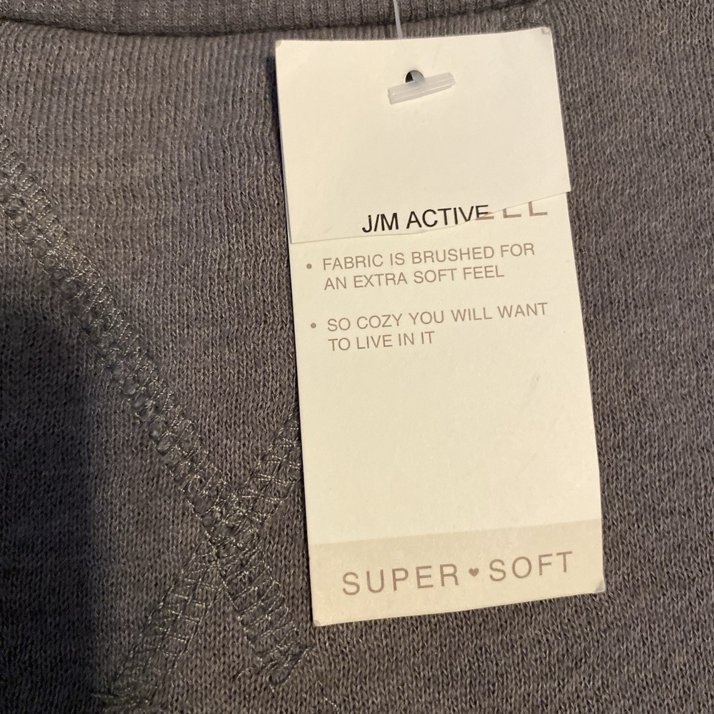 NWT Women's Live Well Active Grey Cozy cut out arms Sz Lg pump cover gym running - Picture 3 of 4